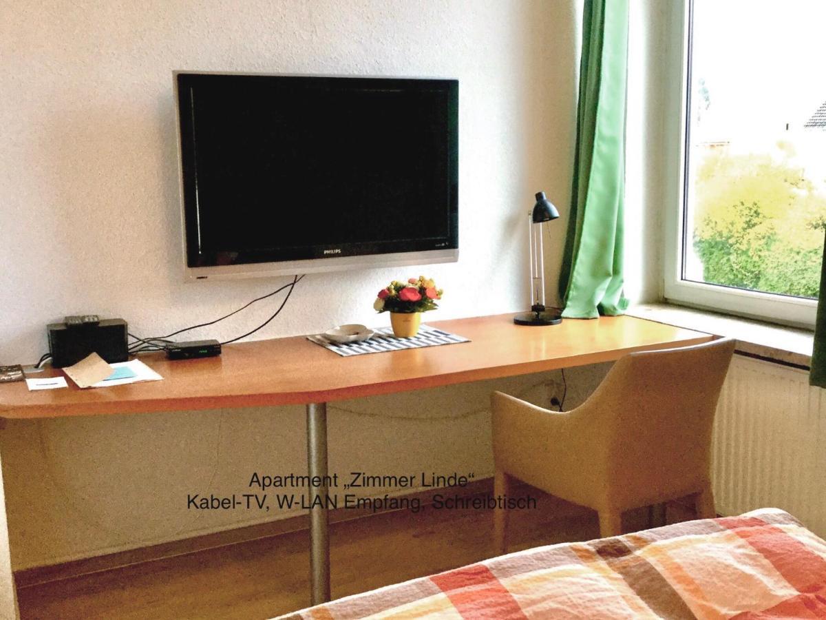 Ferienhaus Us Luett Hus Und Das Zimmer Linde Im Haupthaus أولدنبورغ المظهر الخارجي الصورة